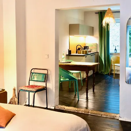 Schuhmacherei شقة فندقية